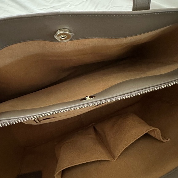 Freja Paloma Tote - Taupe - Picture 5 of 9